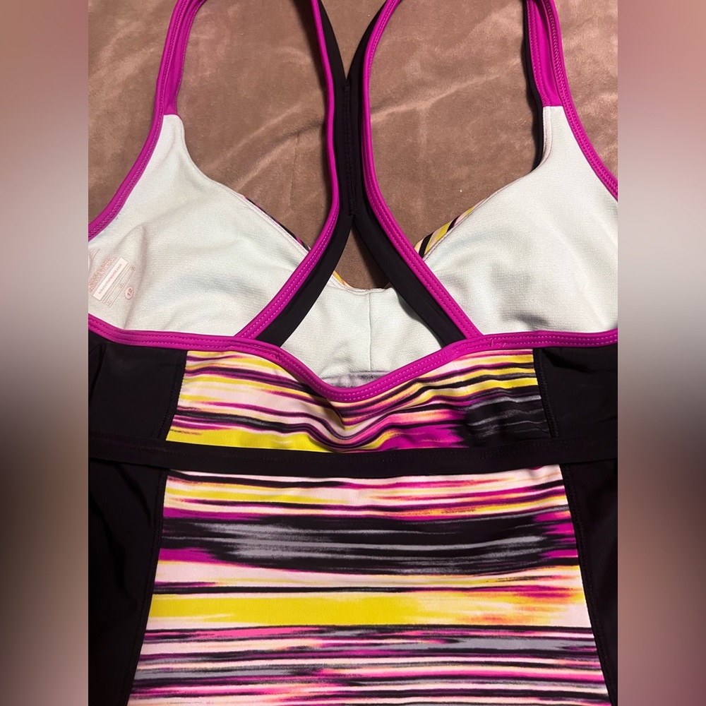 Nike Black and Pink Striped Tankini Swim Top Bikini Beach Vacation Pool Resort - Picture 6 of 8
